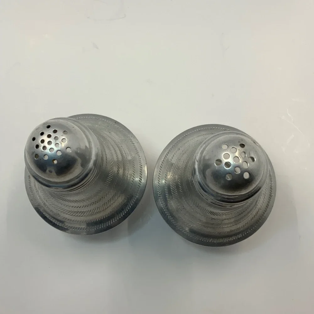 N/A vintage salt